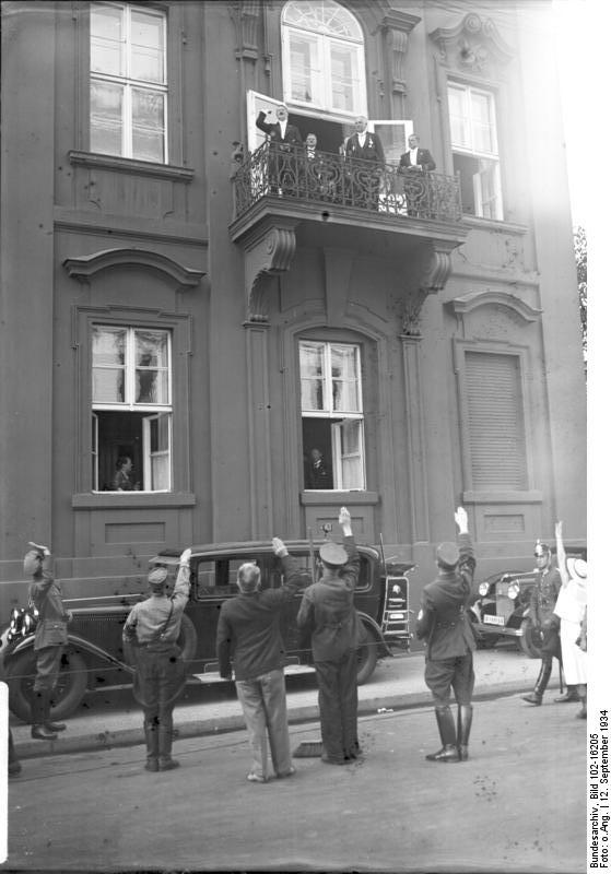 Adolf Hitler and von Neurath at the balcony of the Reichspräsidentenpalais